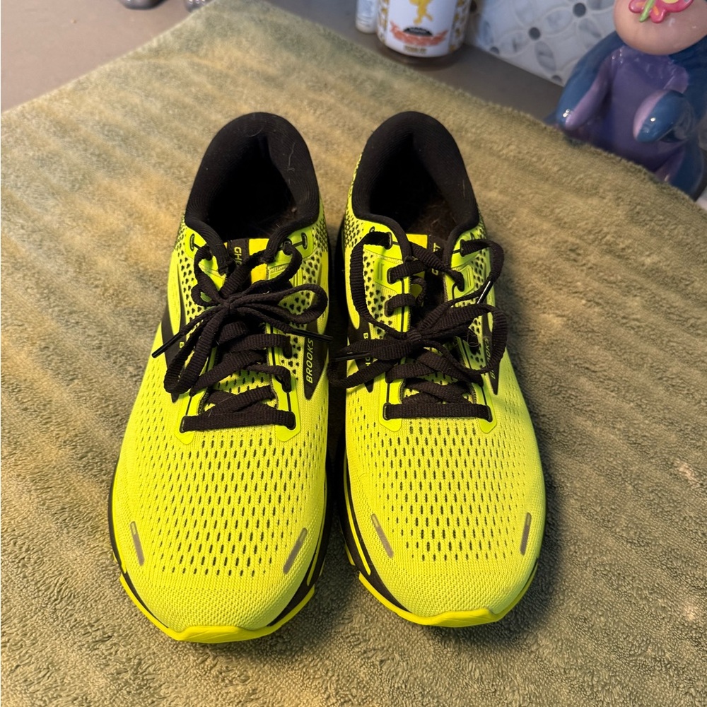 Bright Yellow Athletic Shoes men’s Brooks 8.5